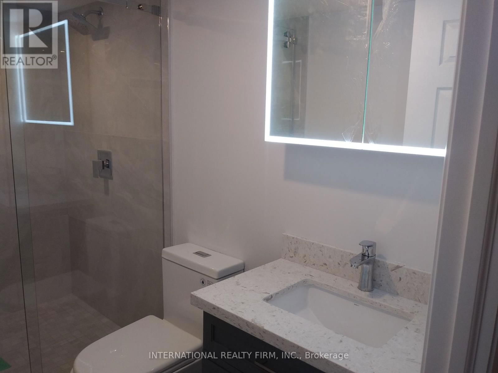 Lower - 261 SOUDAN AVENUE Image 18
