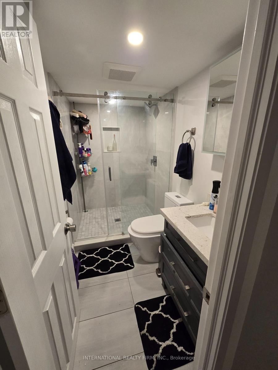 Lower - 261 SOUDAN AVENUE Image 24