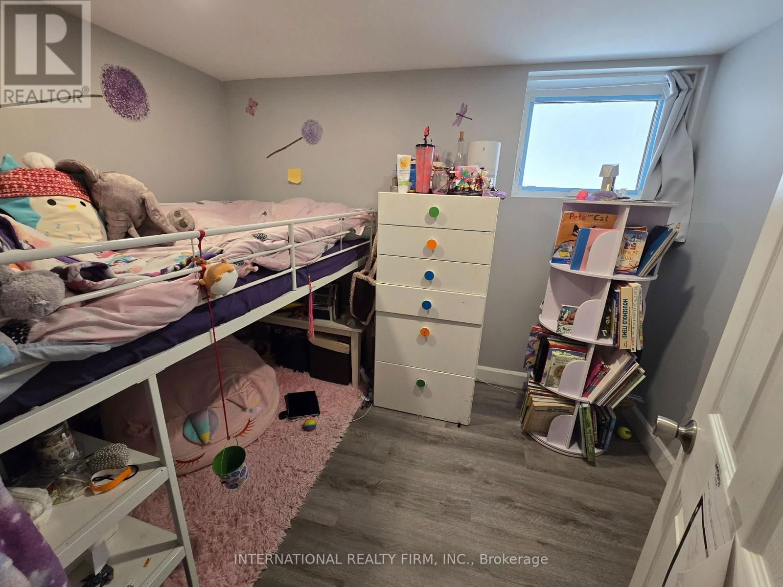 Lower - 261 SOUDAN AVENUE Image 27