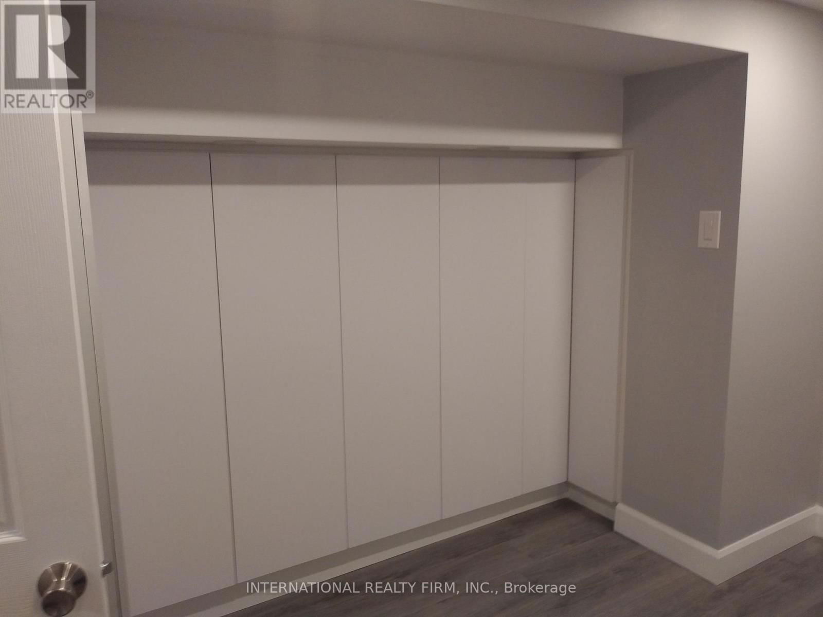 Lower - 261 SOUDAN AVENUE Image 31