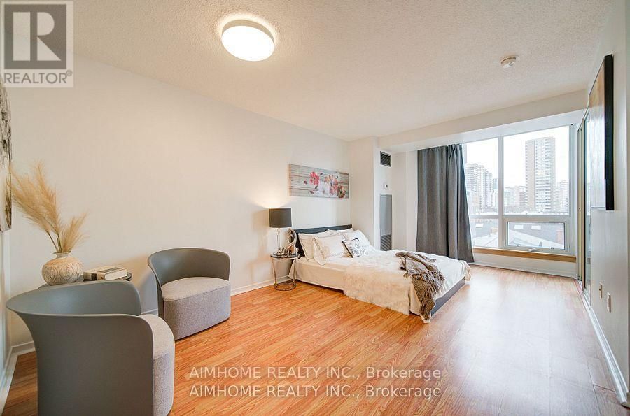 603 - 1055 BAY STREET Image 9