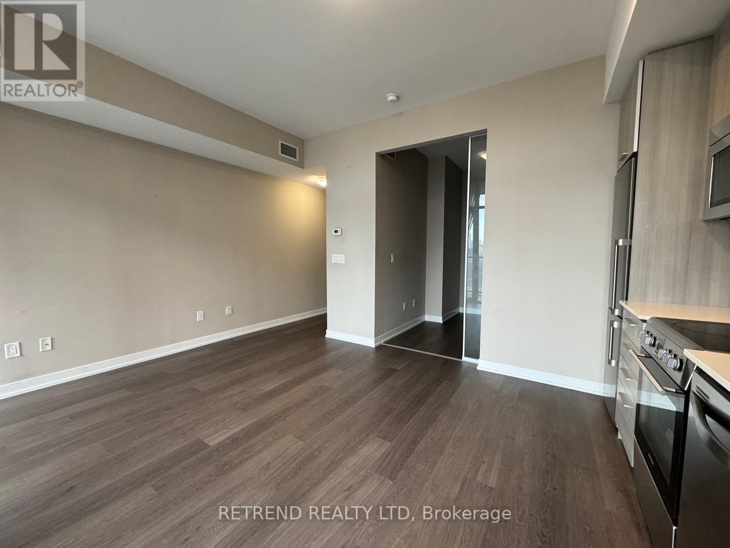 1114 - 105 GEORGE STREET Image 15