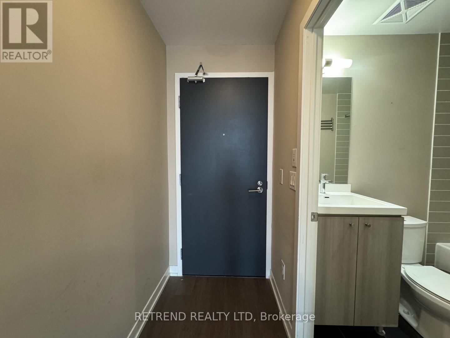 1114 - 105 GEORGE STREET Image 3