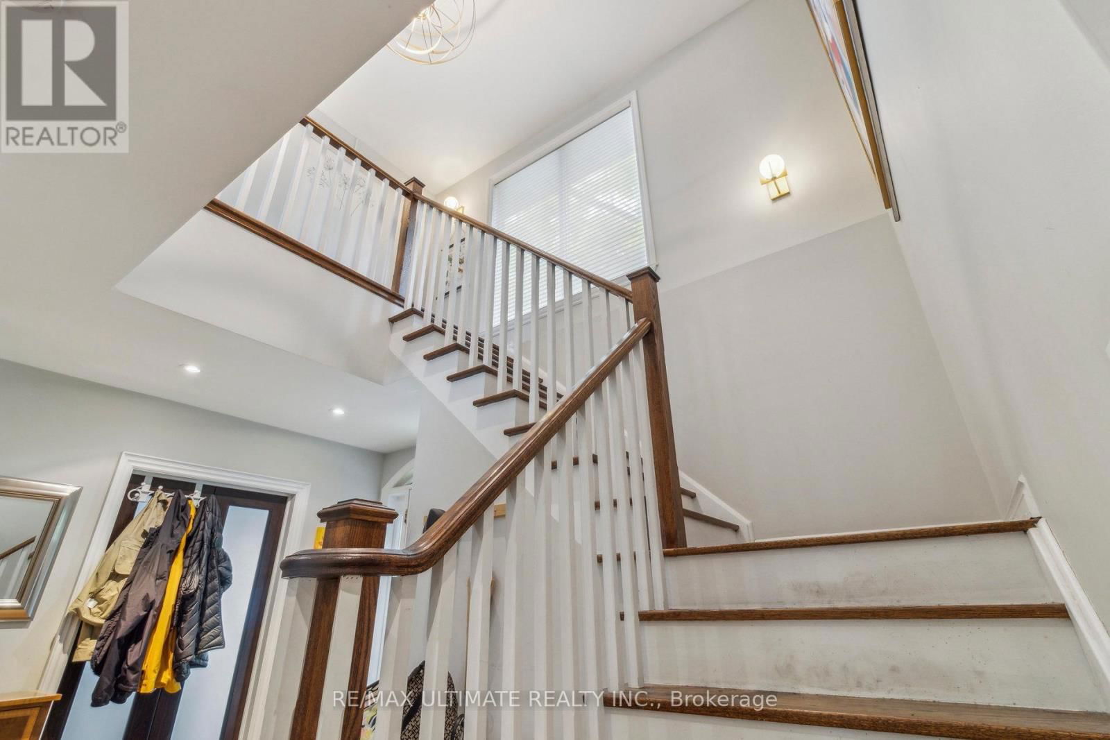 181 BAYVIEW HEIGHTS DRIVE Image 22