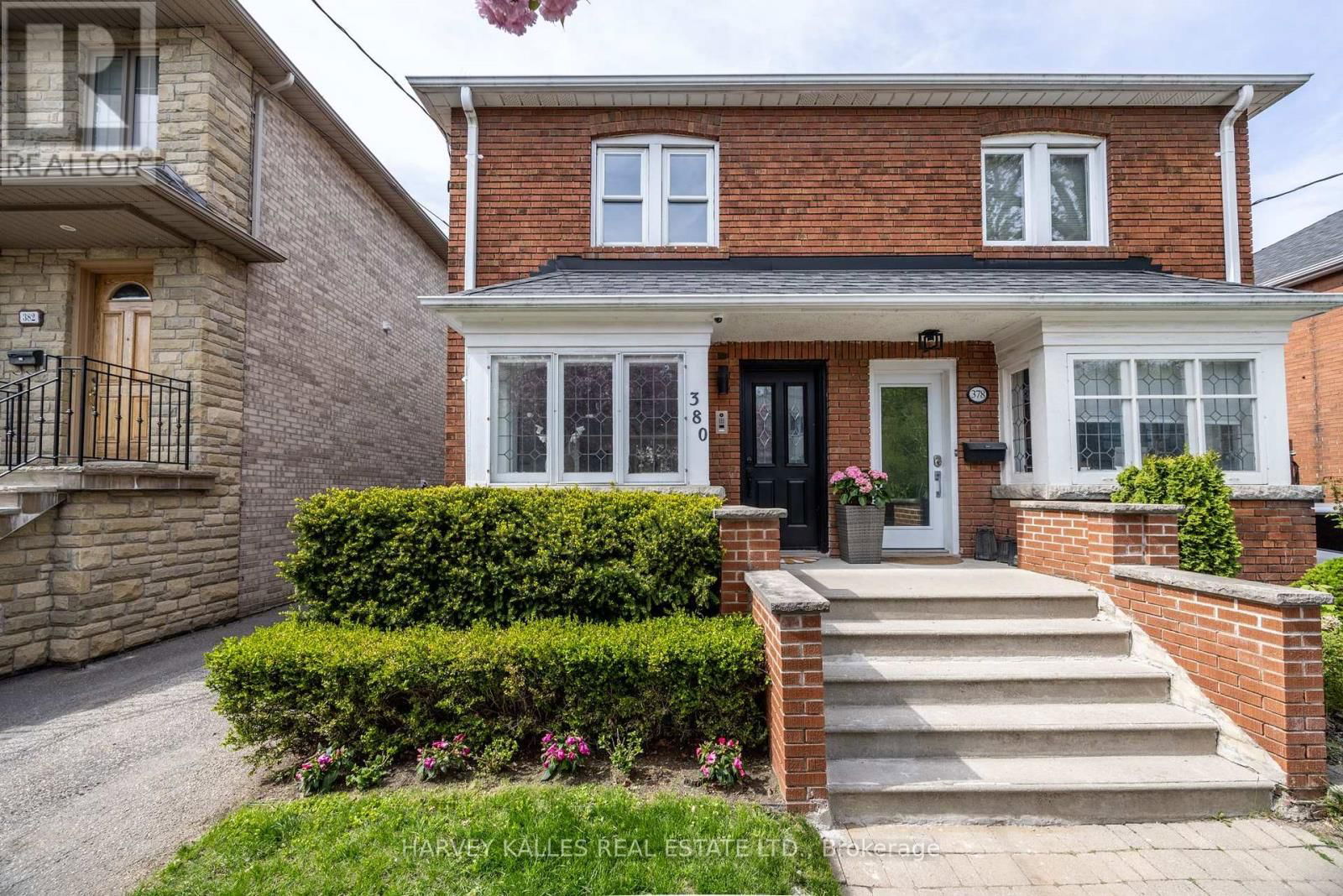 380 OLD ORCHARD GROVE Image 1