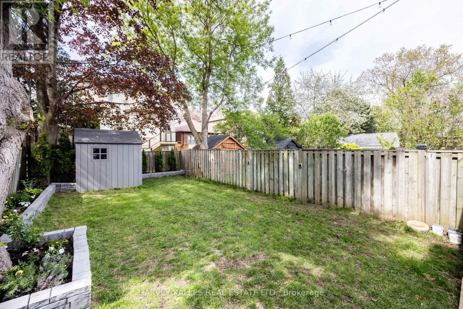 380 OLD ORCHARD GROVE Image 33