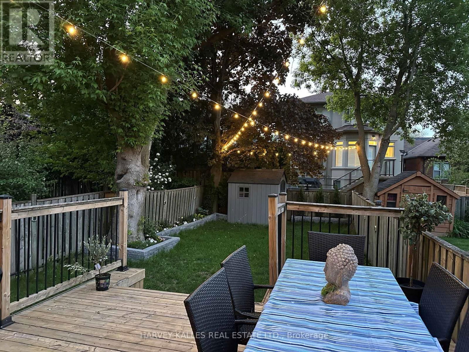 380 OLD ORCHARD GROVE Image 34