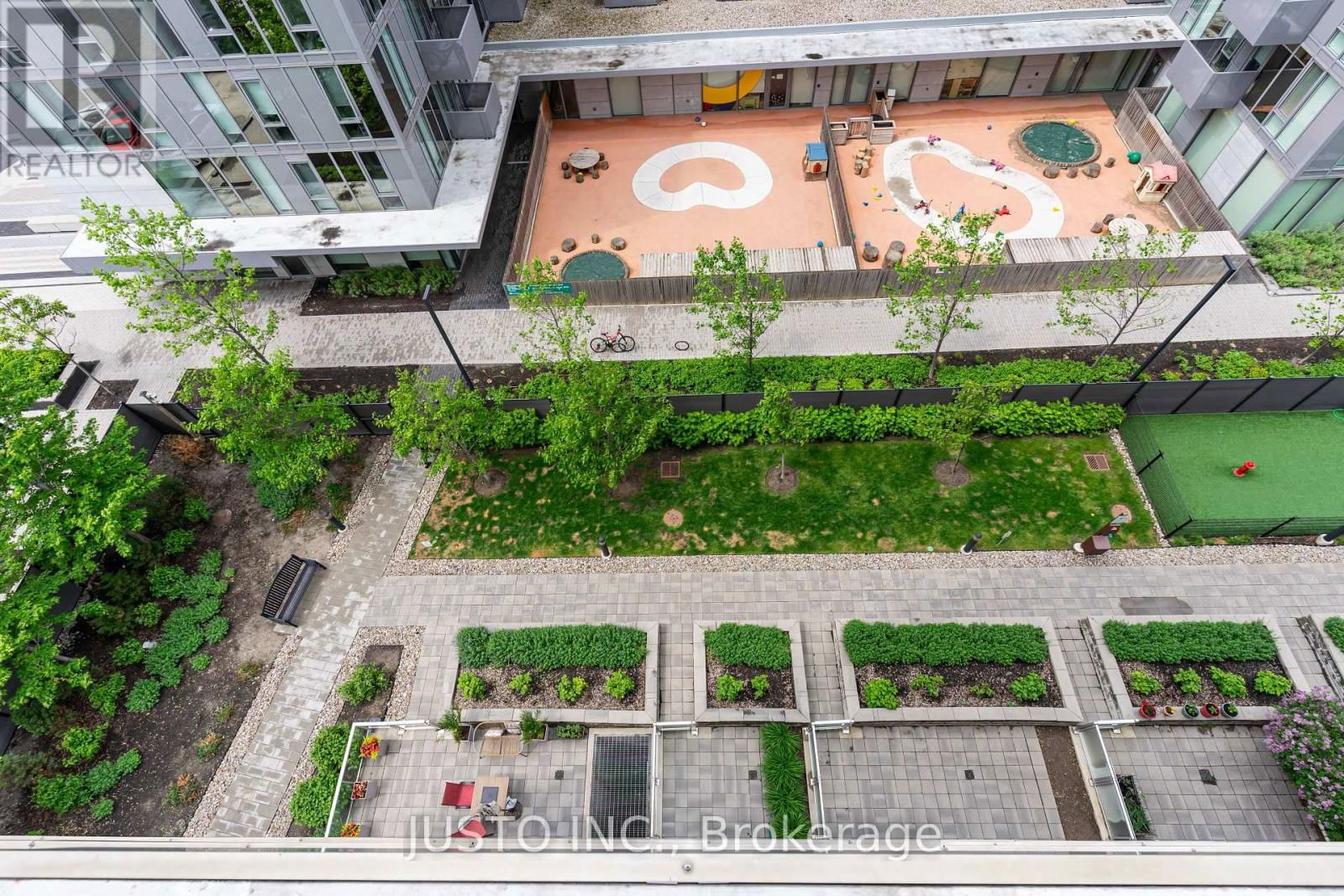 W604 - 565 WILSON AVENUE Image 21