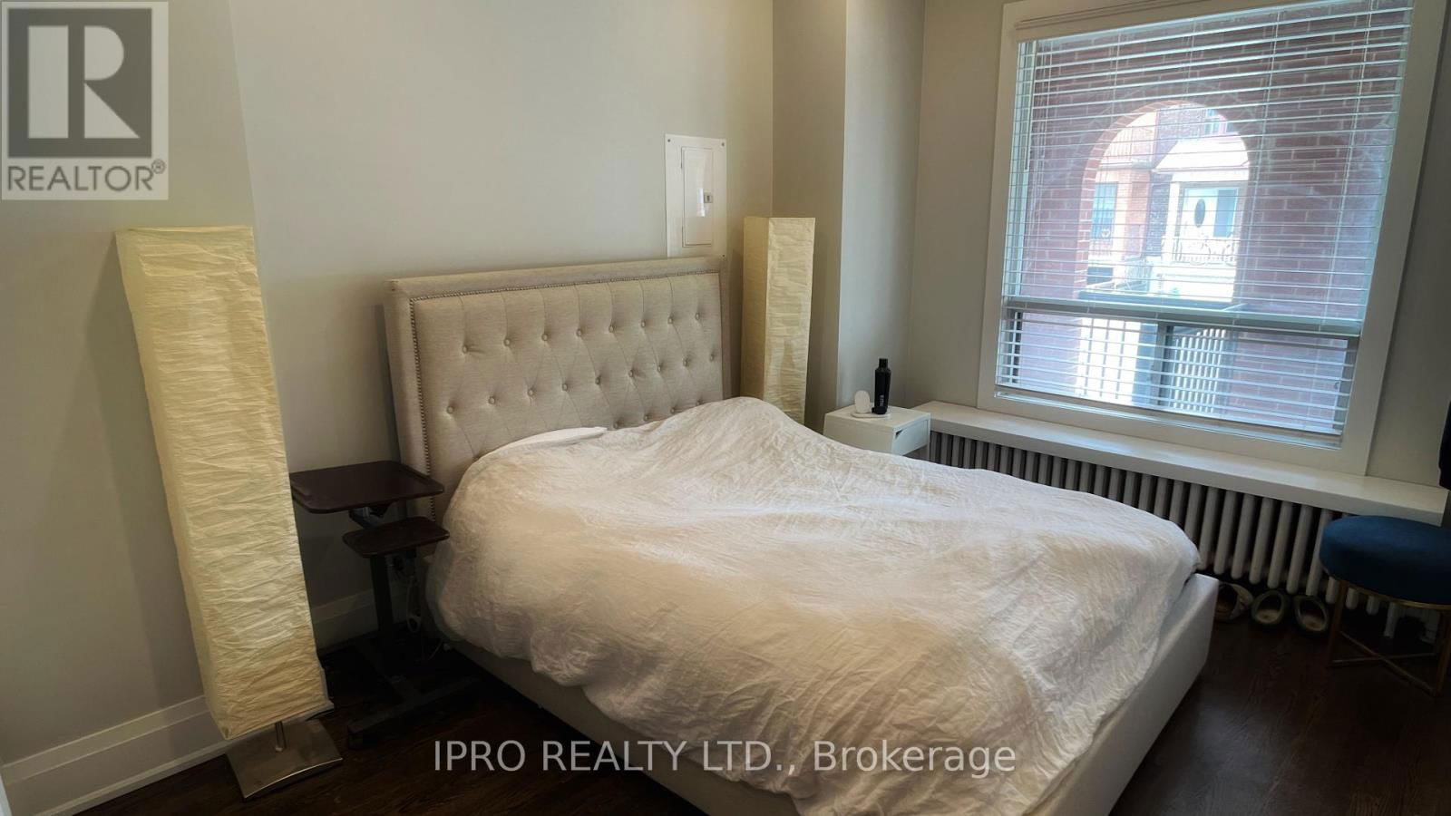 2-Main - 471 OSSINGTON AVENUE Image 4