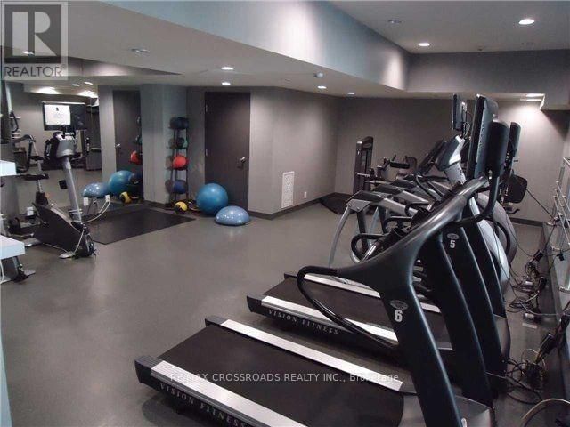 414 - 17 KENASTON GARDENS Image 24