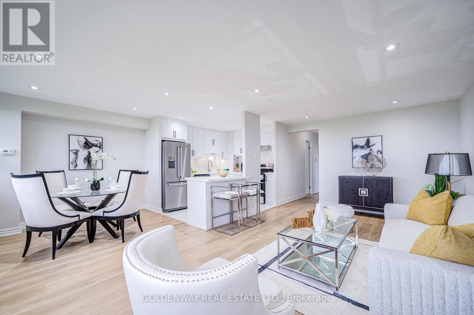1103 - 100 LEEWARD GLENWAY Image 16