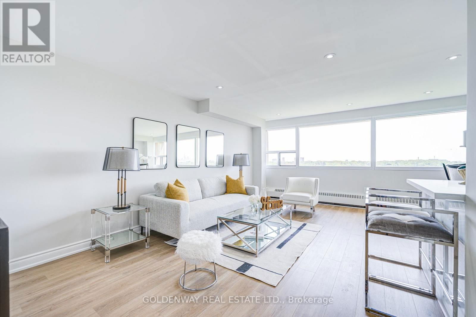 1103 - 100 LEEWARD GLENWAY Image 17