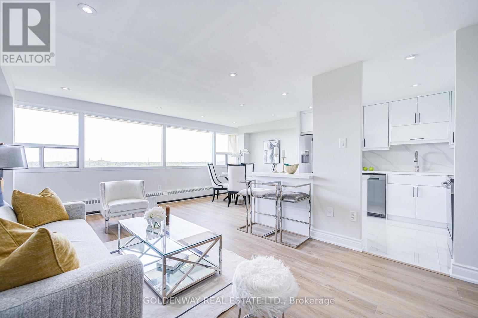 1103 - 100 LEEWARD GLENWAY Image 18