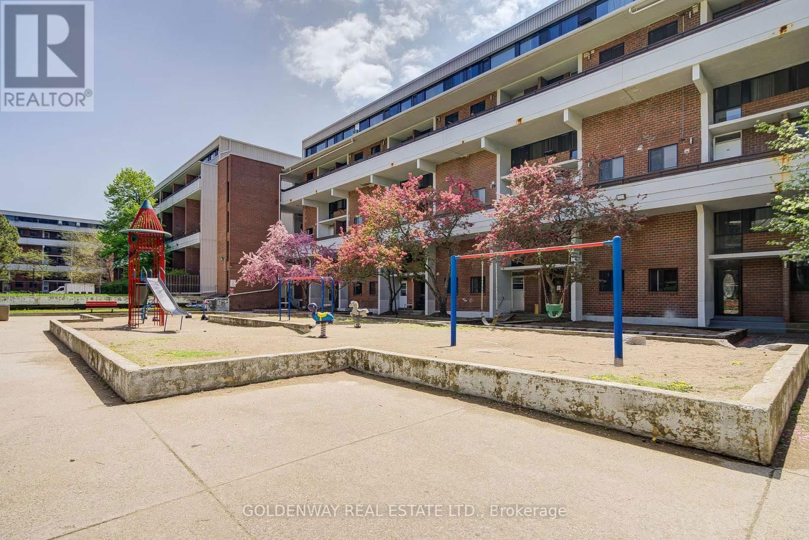 1103 - 100 LEEWARD GLENWAY Image 48