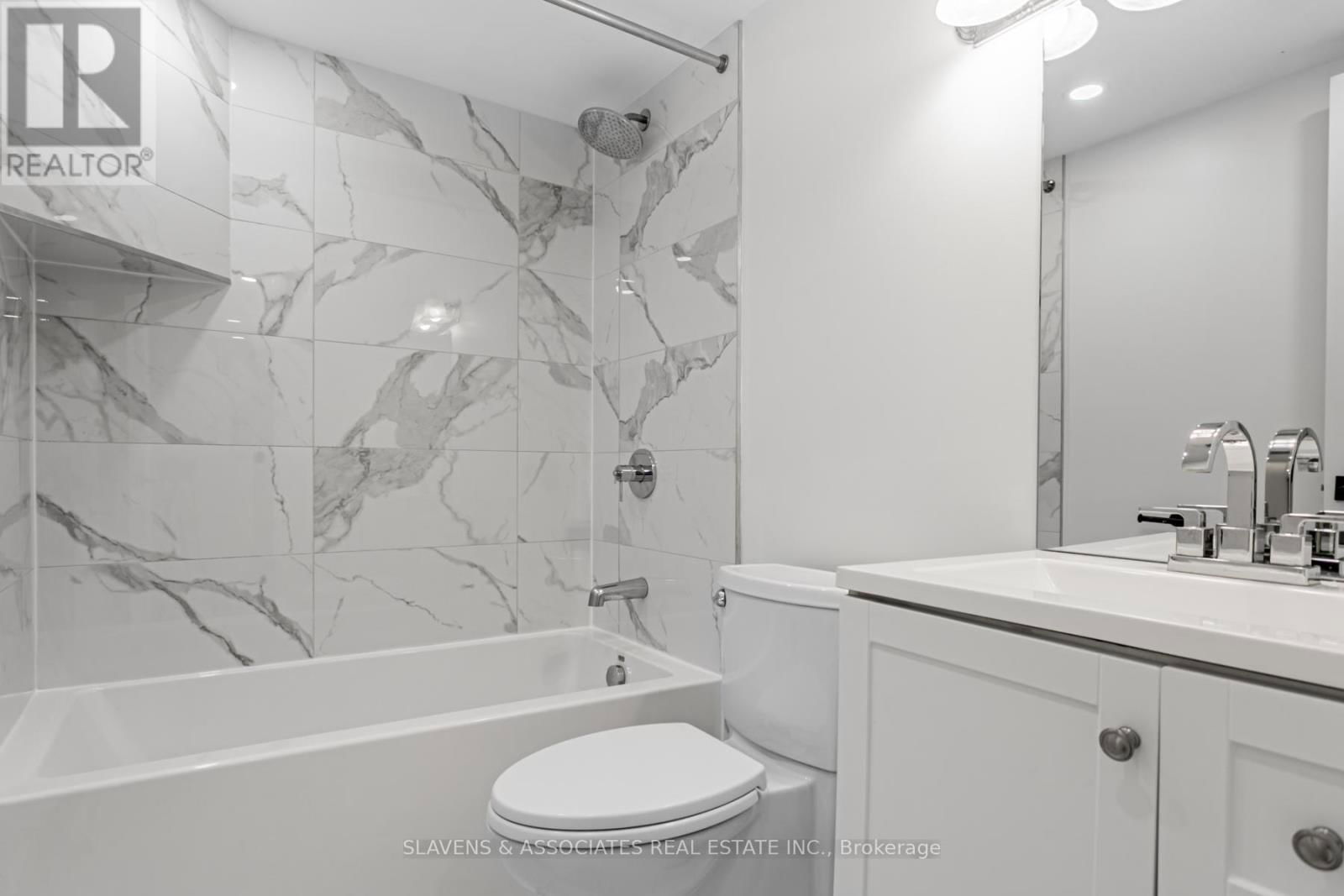 1088 AVENUE ROAD Image 43
