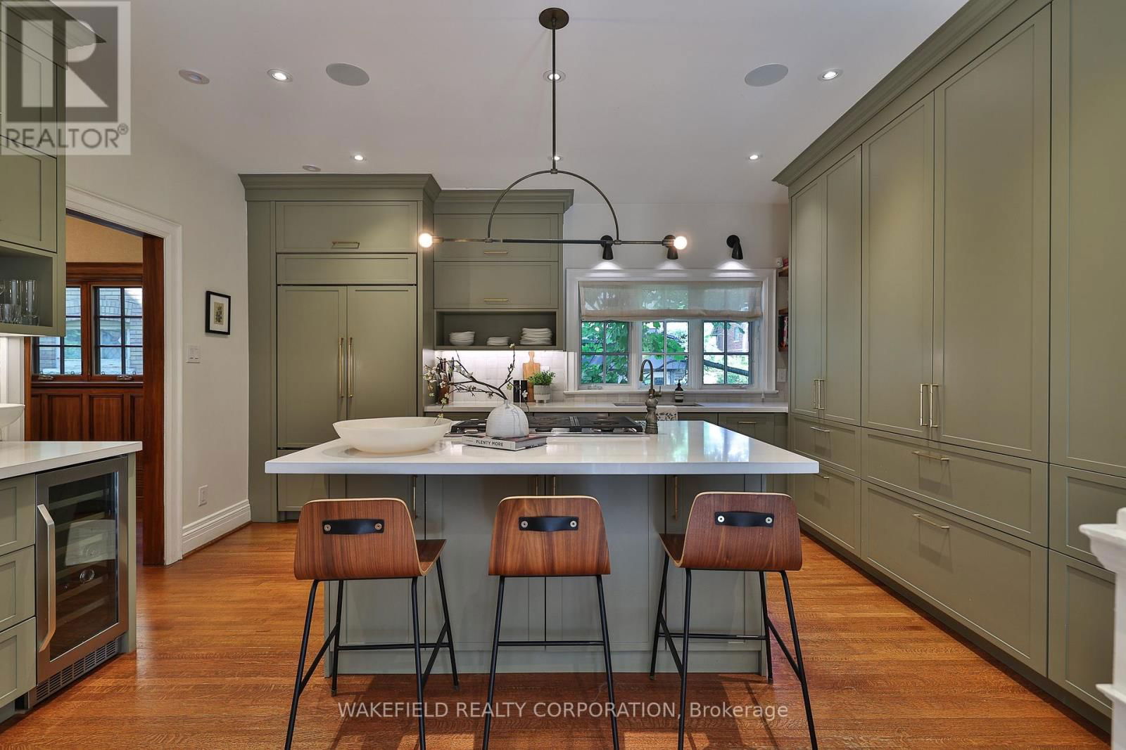 11 CONRAD AVENUE Image 17