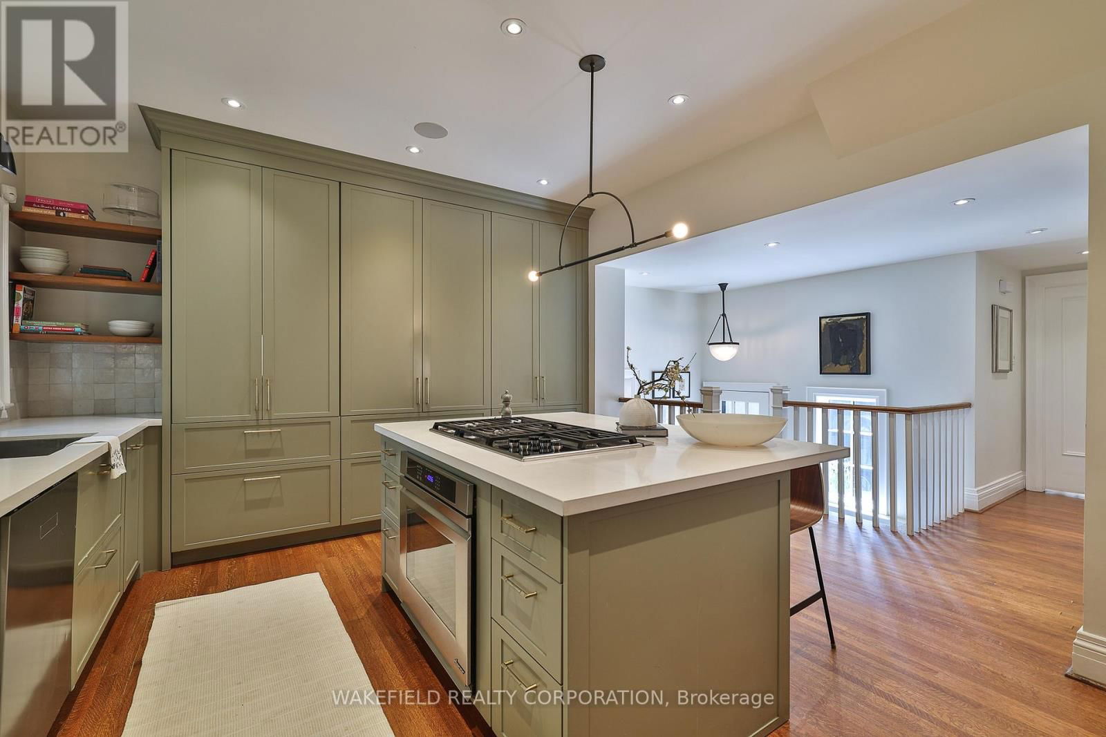 11 CONRAD AVENUE Image 21