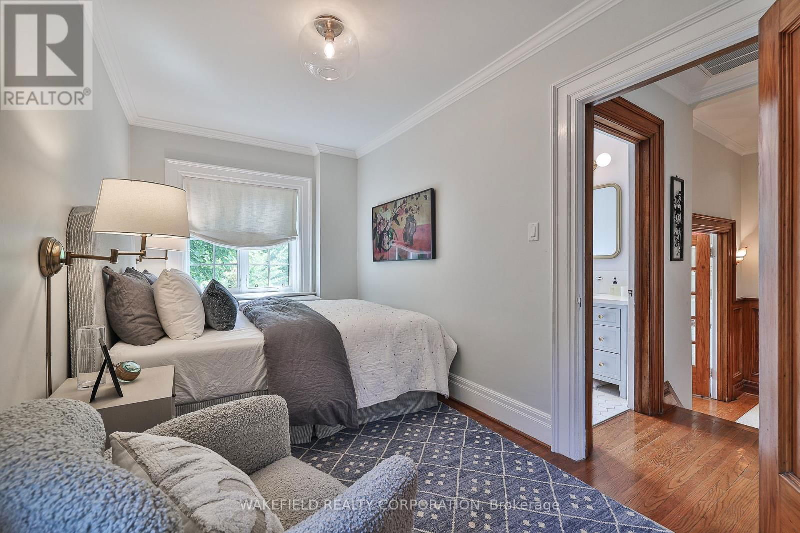 11 CONRAD AVENUE Image 31