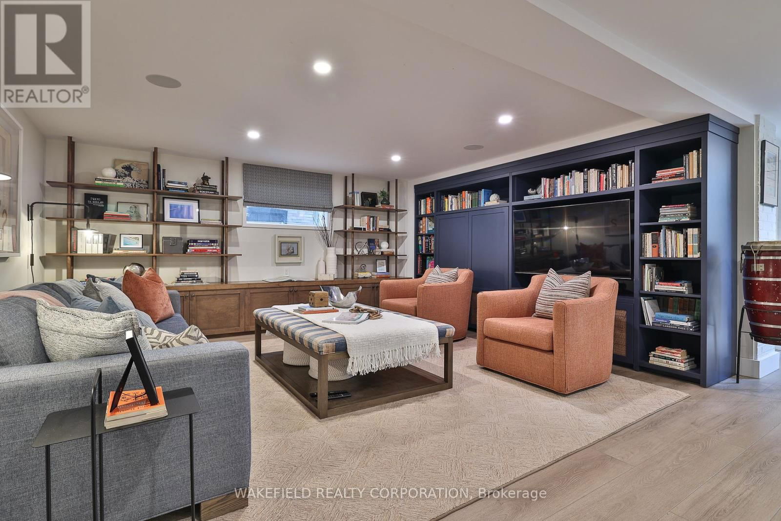 11 CONRAD AVENUE Image 37