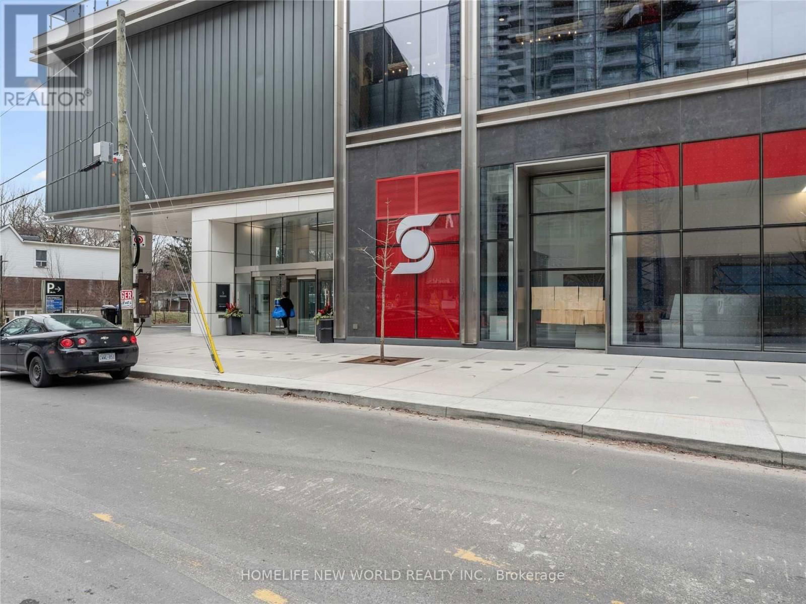 920 - 8 HILLSDALE AVENUE Image 34