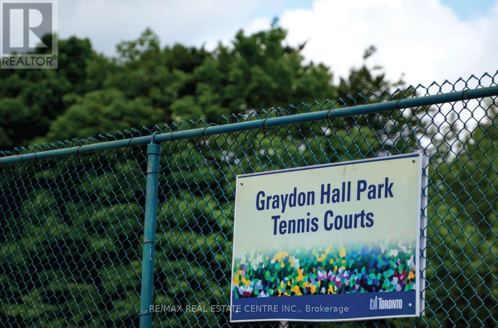 1902 - 150 GRAYDON HALL DRIVE Image 23