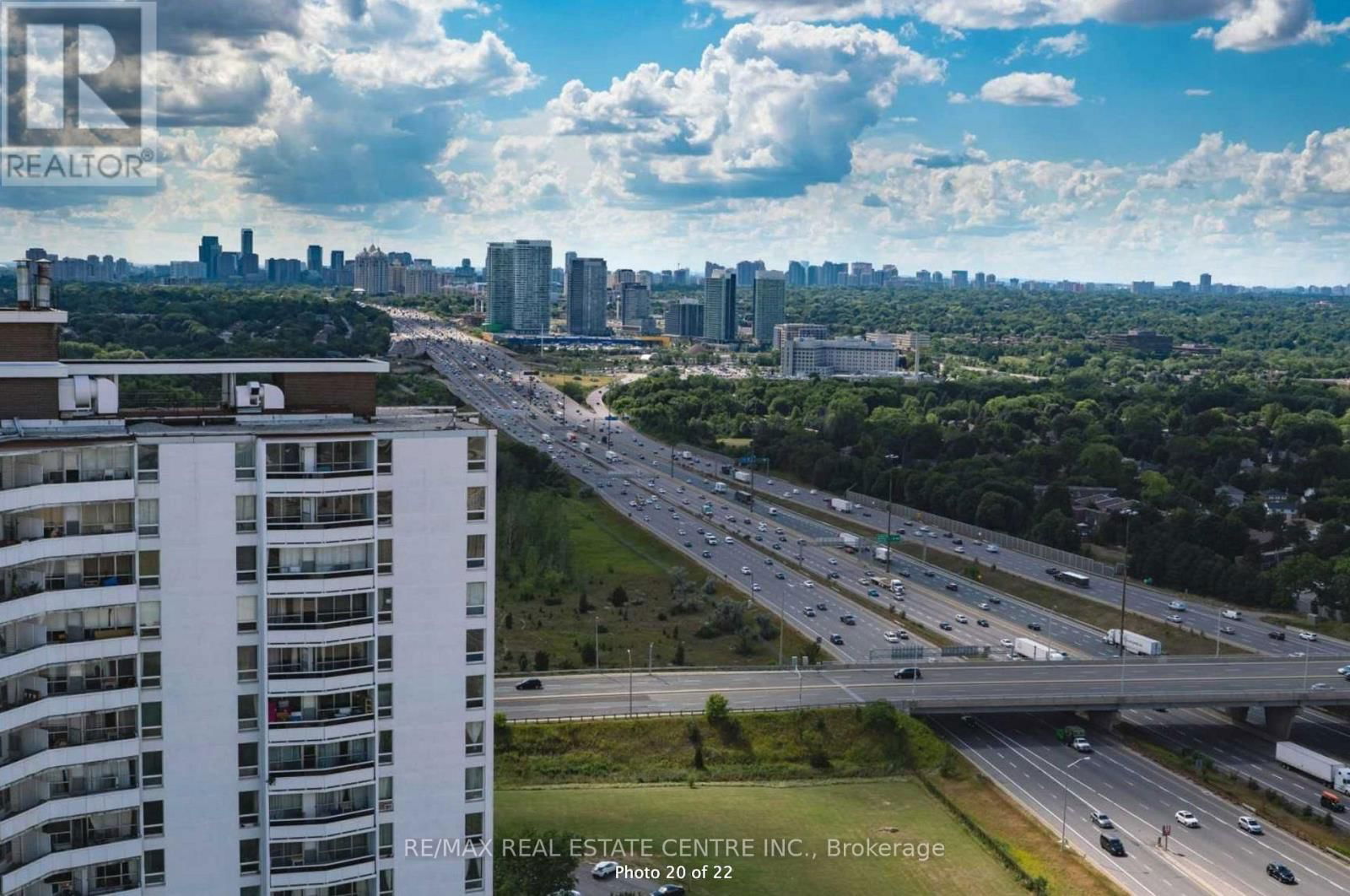 515 - 50 GRAYDON HALL DRIVE Image 28