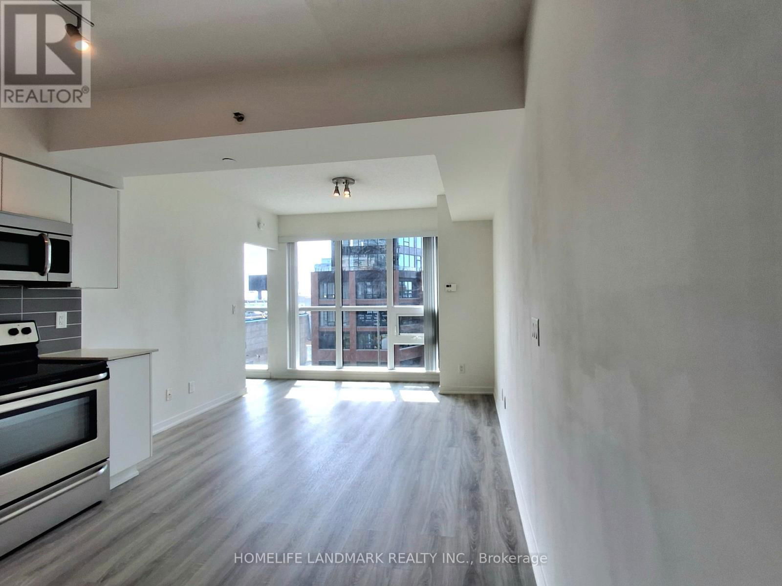 405 - 69 LYNN WILLIAMS STREET Image 24