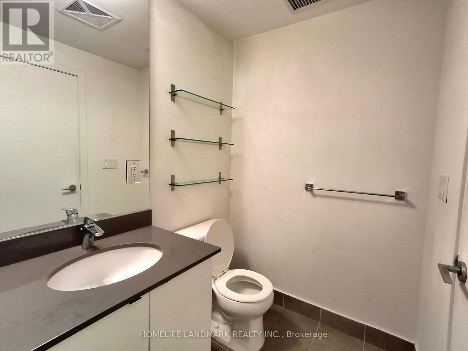 405 - 69 LYNN WILLIAMS STREET Image 36