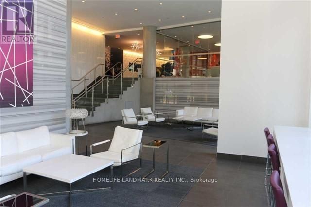 405 - 69 LYNN WILLIAMS STREET Image 9