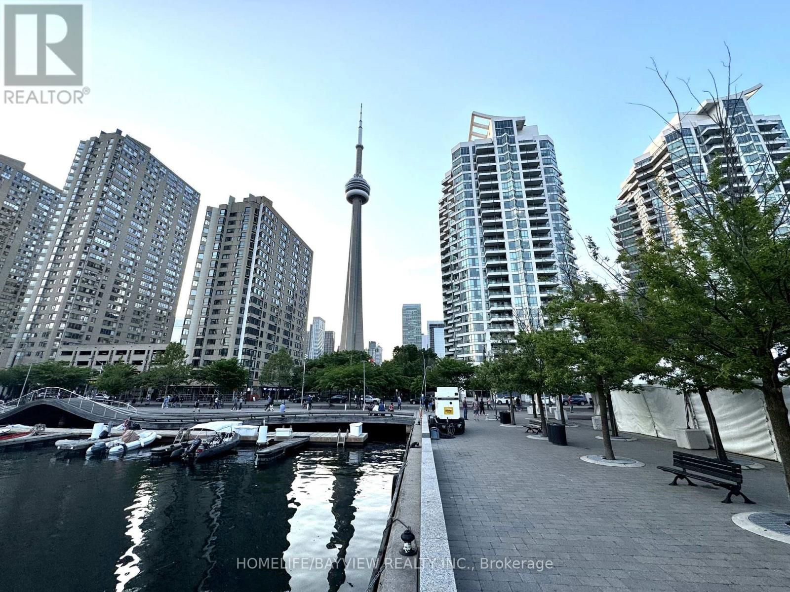 1705 - 250 QUEENS QUAY WEST Image 16