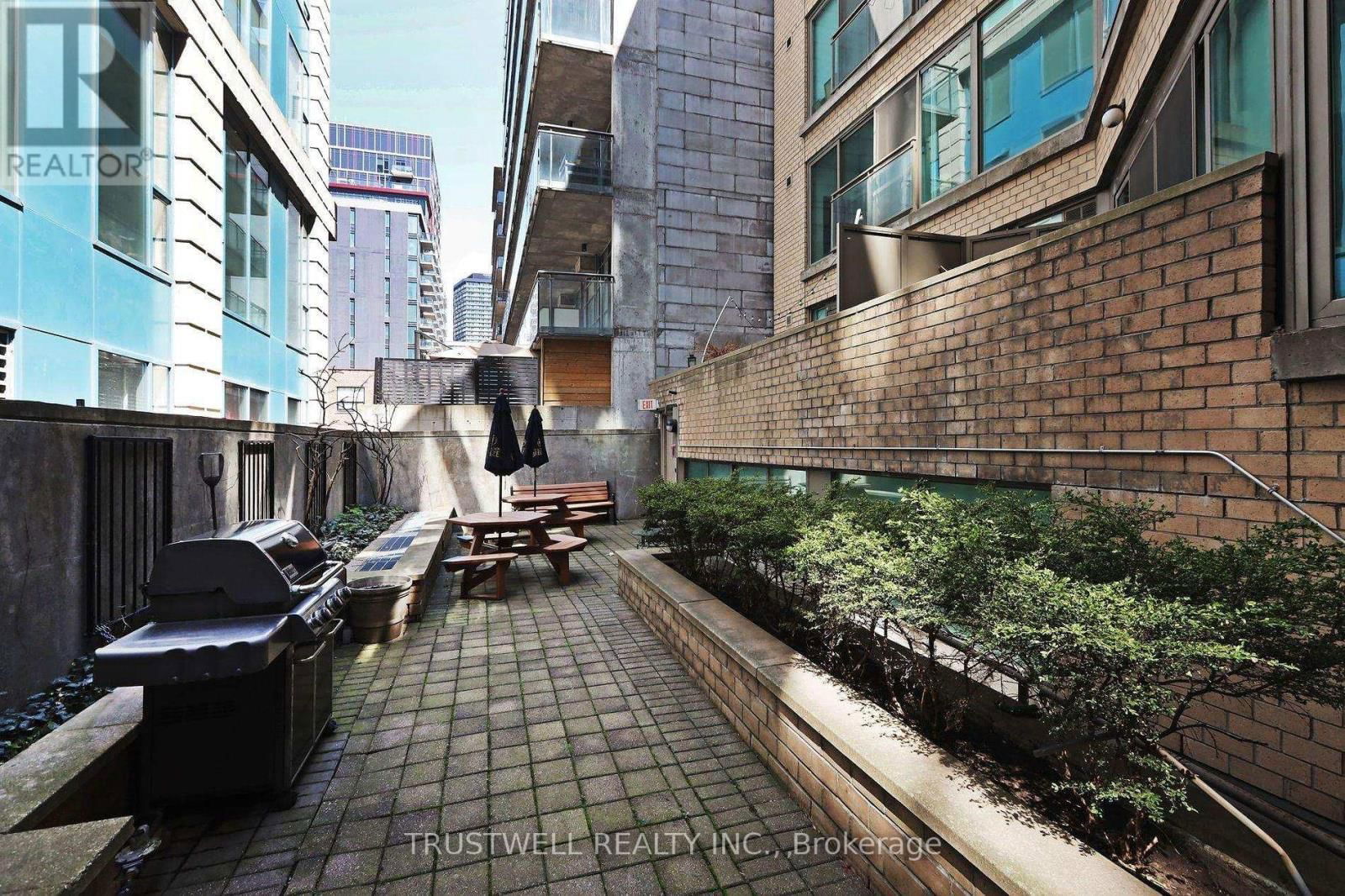 607 - 50 CAMDEN STREET Image 27
