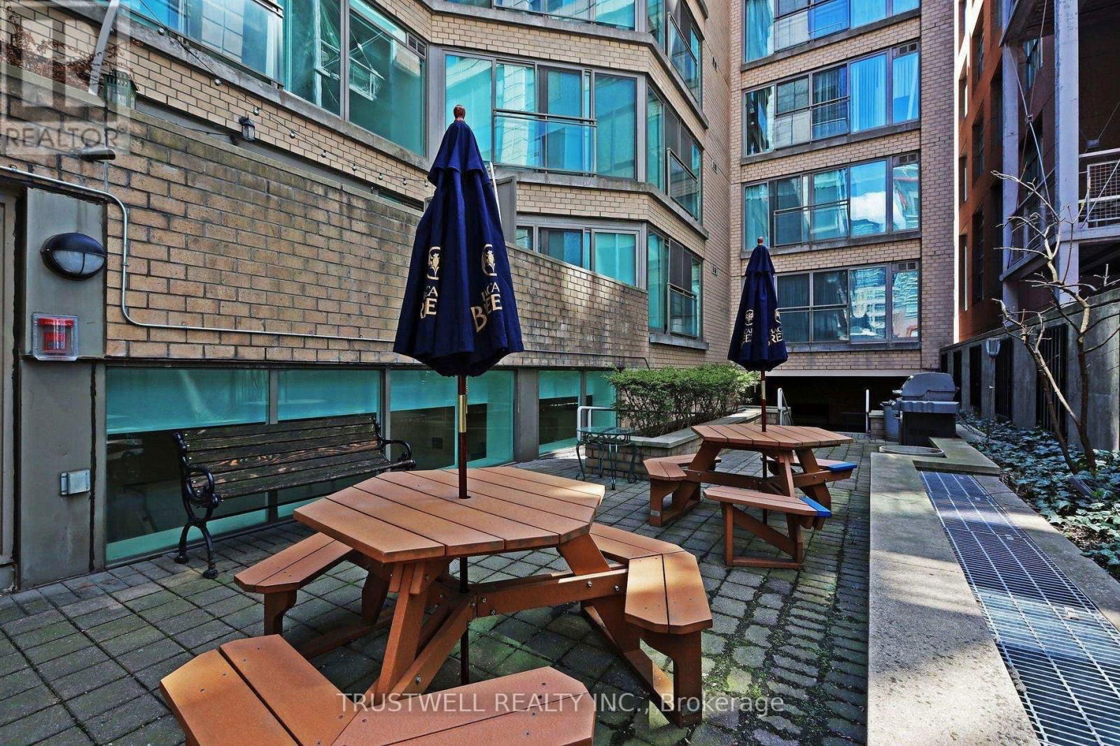 607 - 50 CAMDEN STREET Image 28