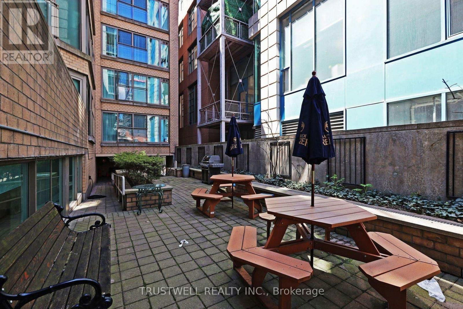 607 - 50 CAMDEN STREET Image 29