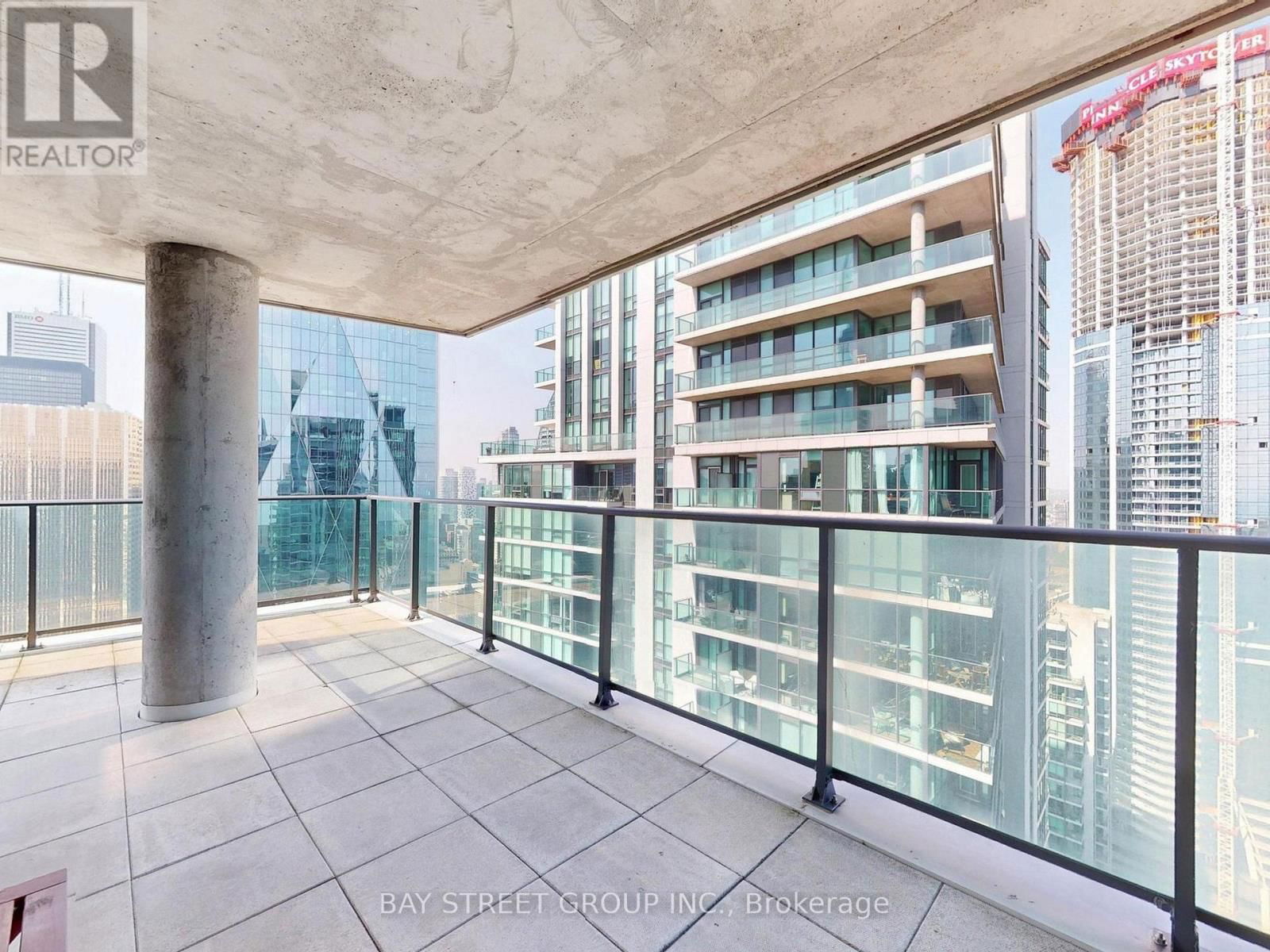 4803 - 33 BAY STREET Image 26