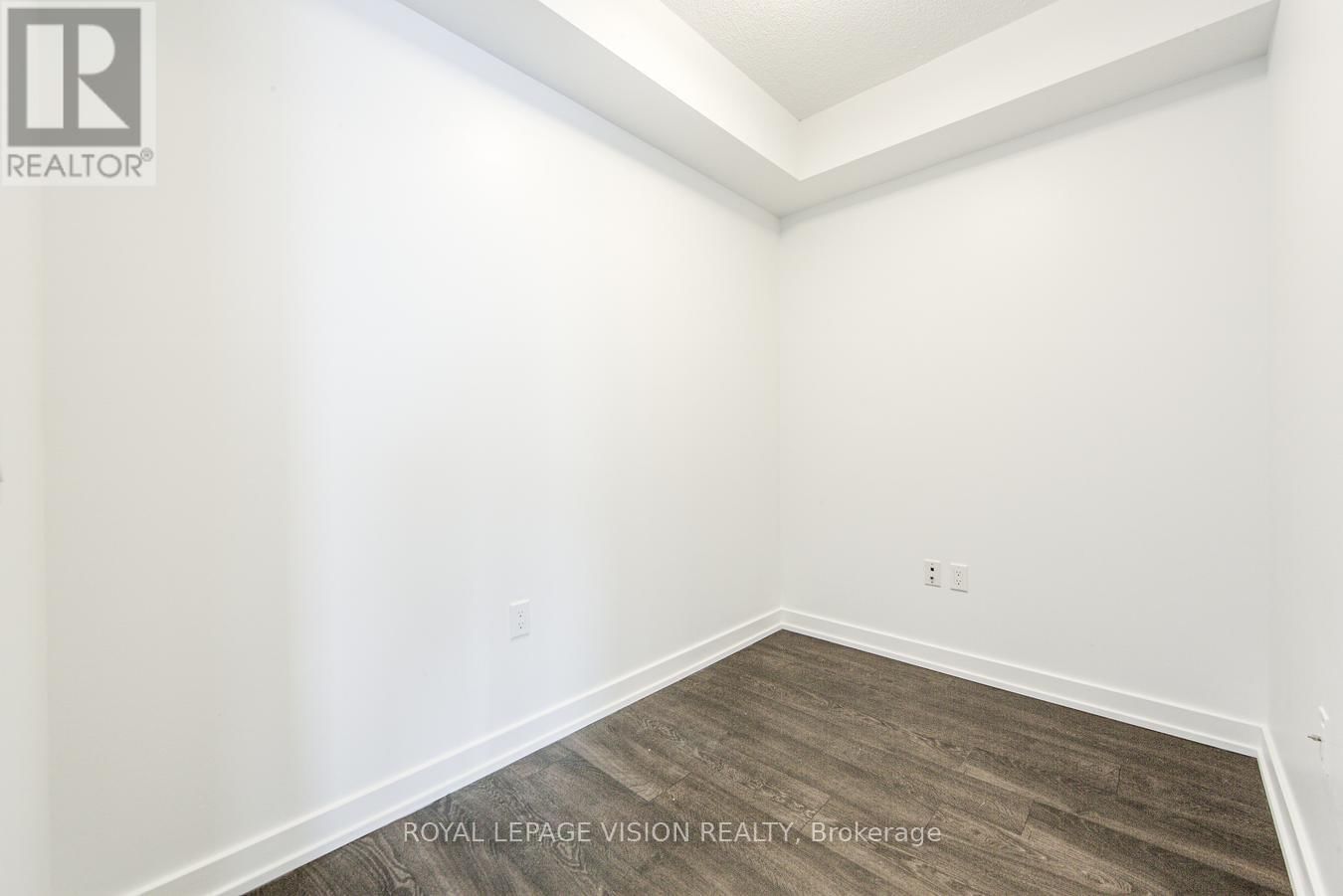 2104 - 10 YORK STREET Image 26