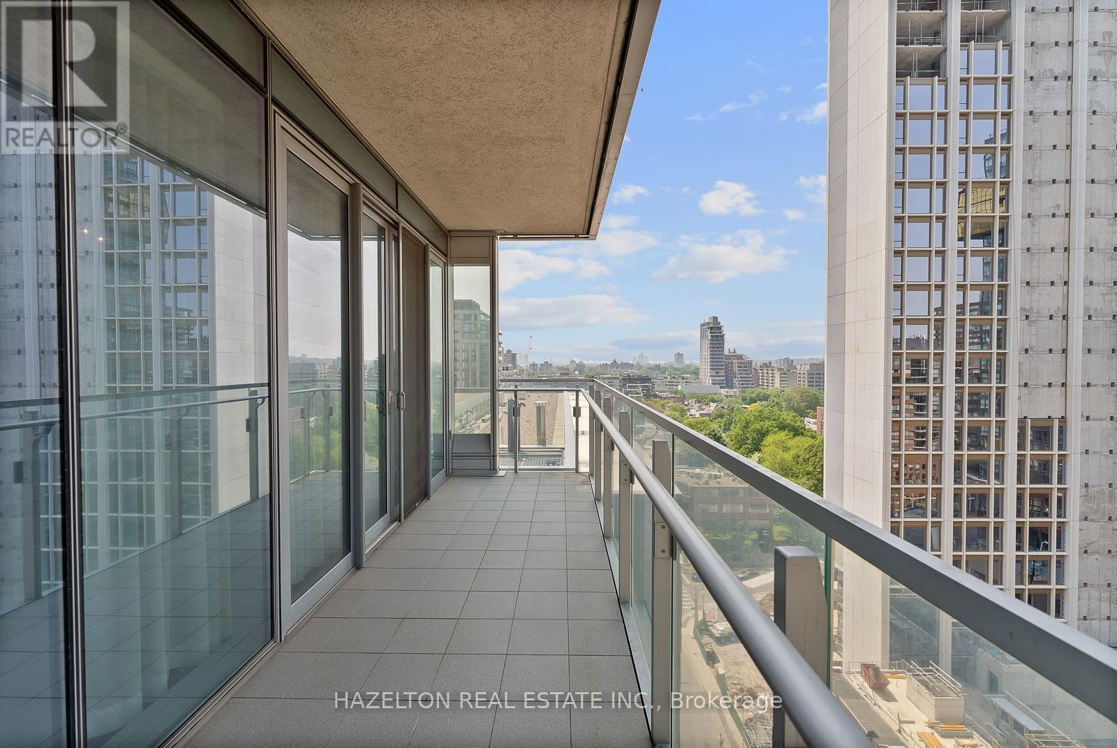 1201 - 55 SCOLLARD STREET Image 32