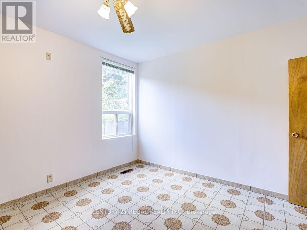 46 MARCHMOUNT ROAD Image 22