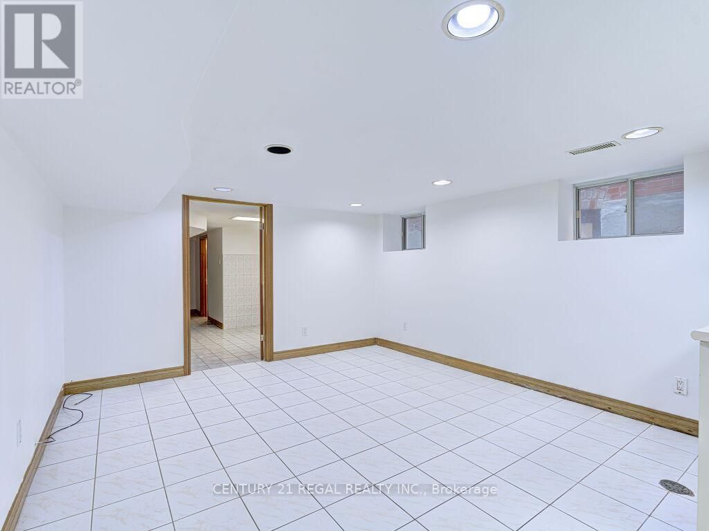 46 MARCHMOUNT ROAD Image 34