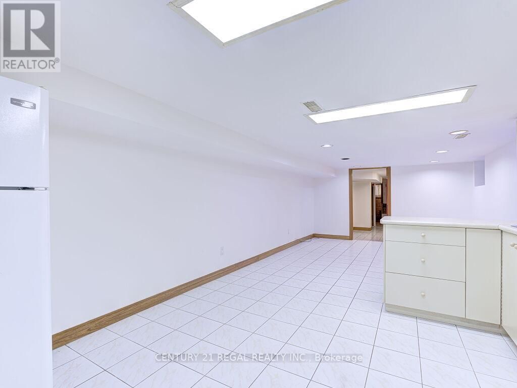 46 MARCHMOUNT ROAD Image 35
