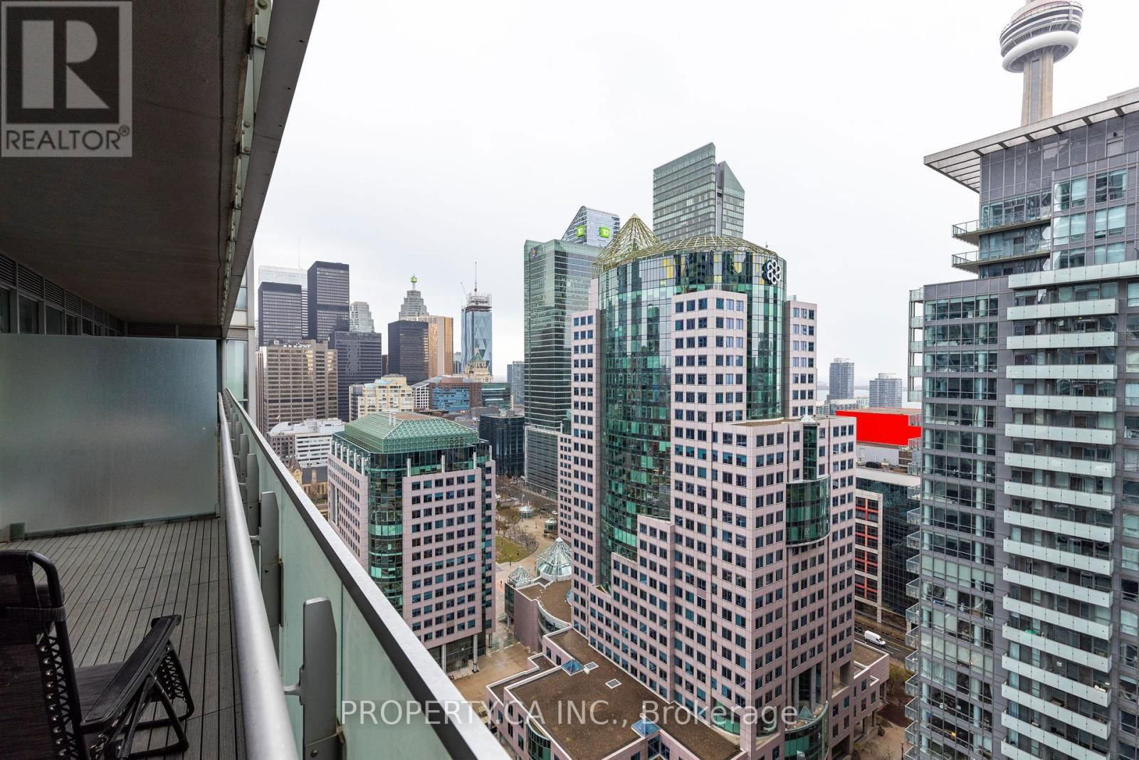 2702 - 80 JOHN STREET Image 18