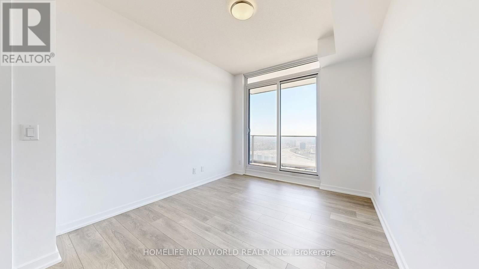 3208 - 32 FOREST MANOR ROAD Image 15