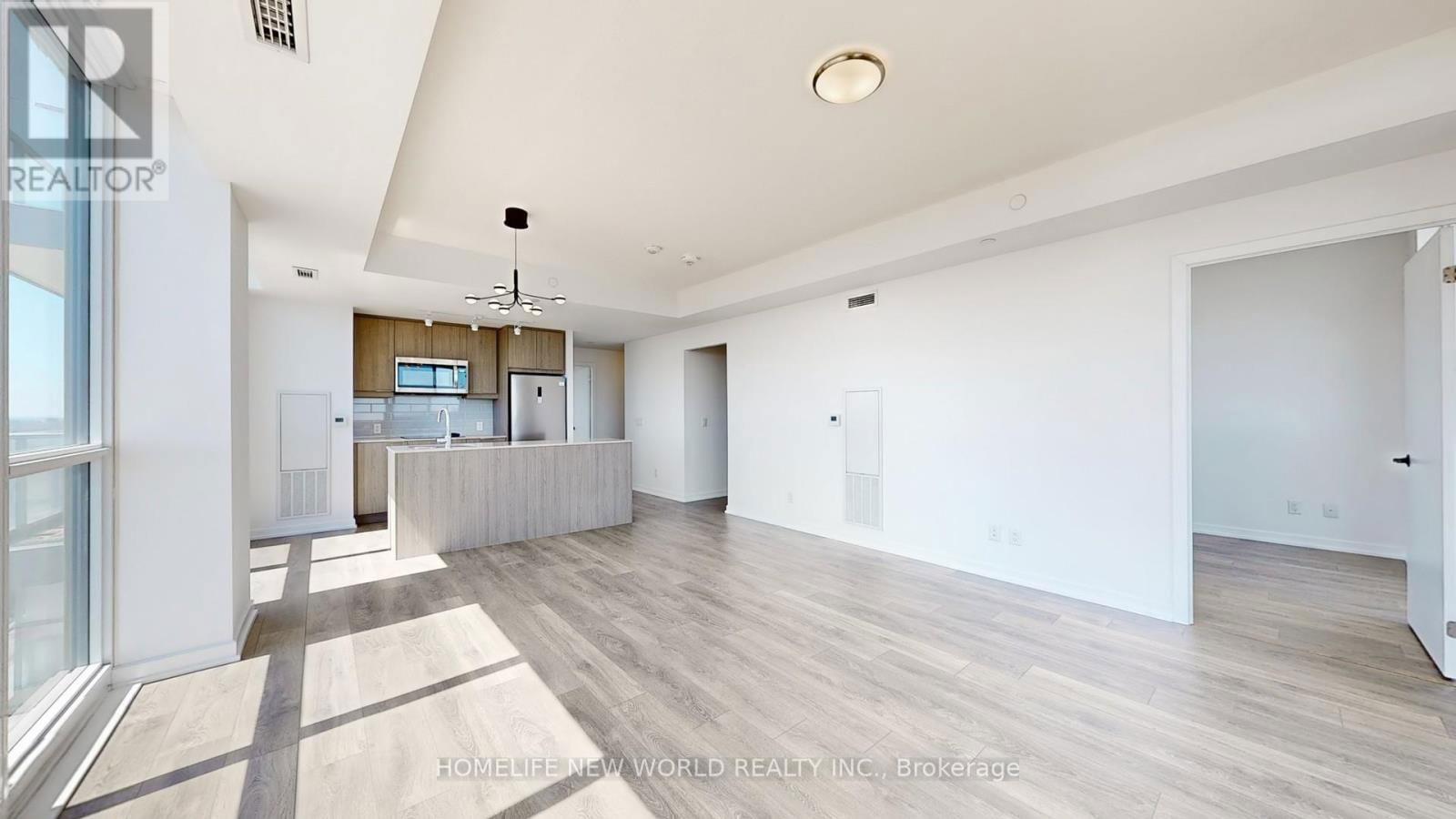 3208 - 32 FOREST MANOR ROAD Image 6