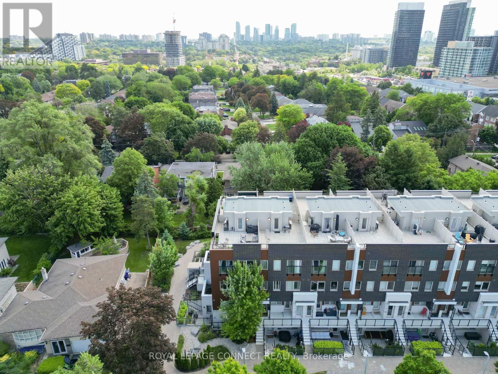 TH03 - 780 SHEPPARD AVENUE EAST Image 33