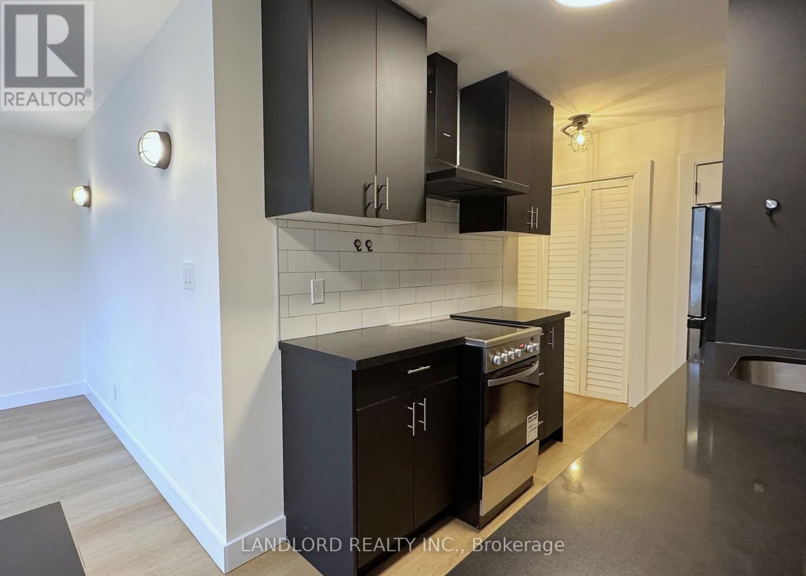 101 - 420 EGLINTON AVENUE EAST Image 3