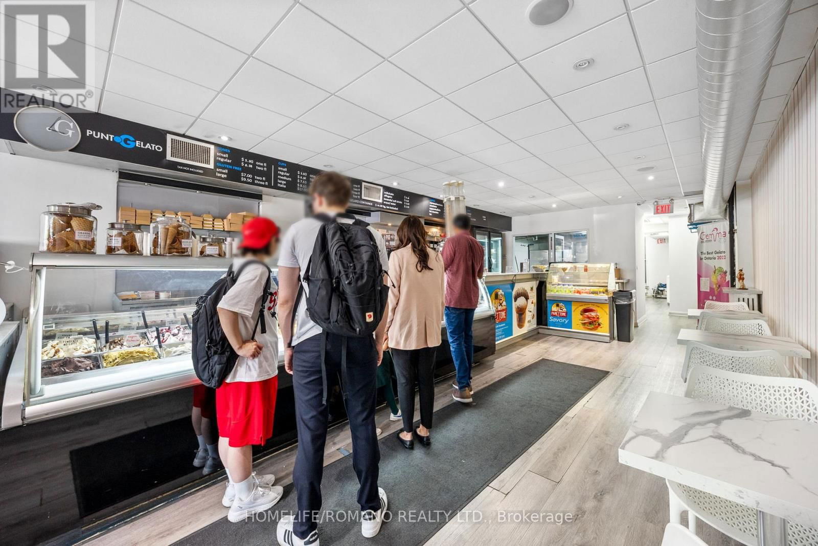 2076 YONGE STREET Image 7