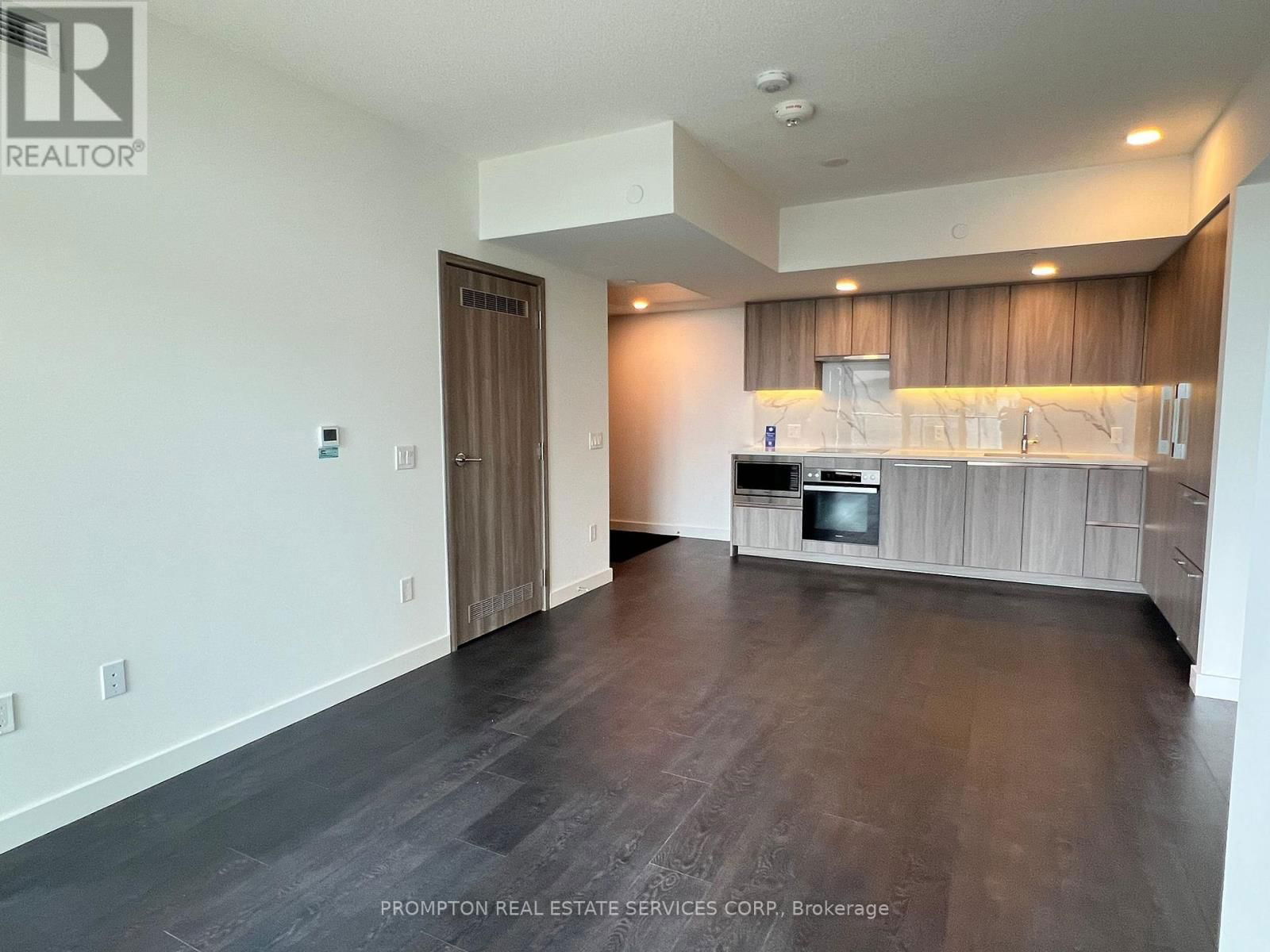 721 - 3 CONCORD CITYPLACE WAY Image 14