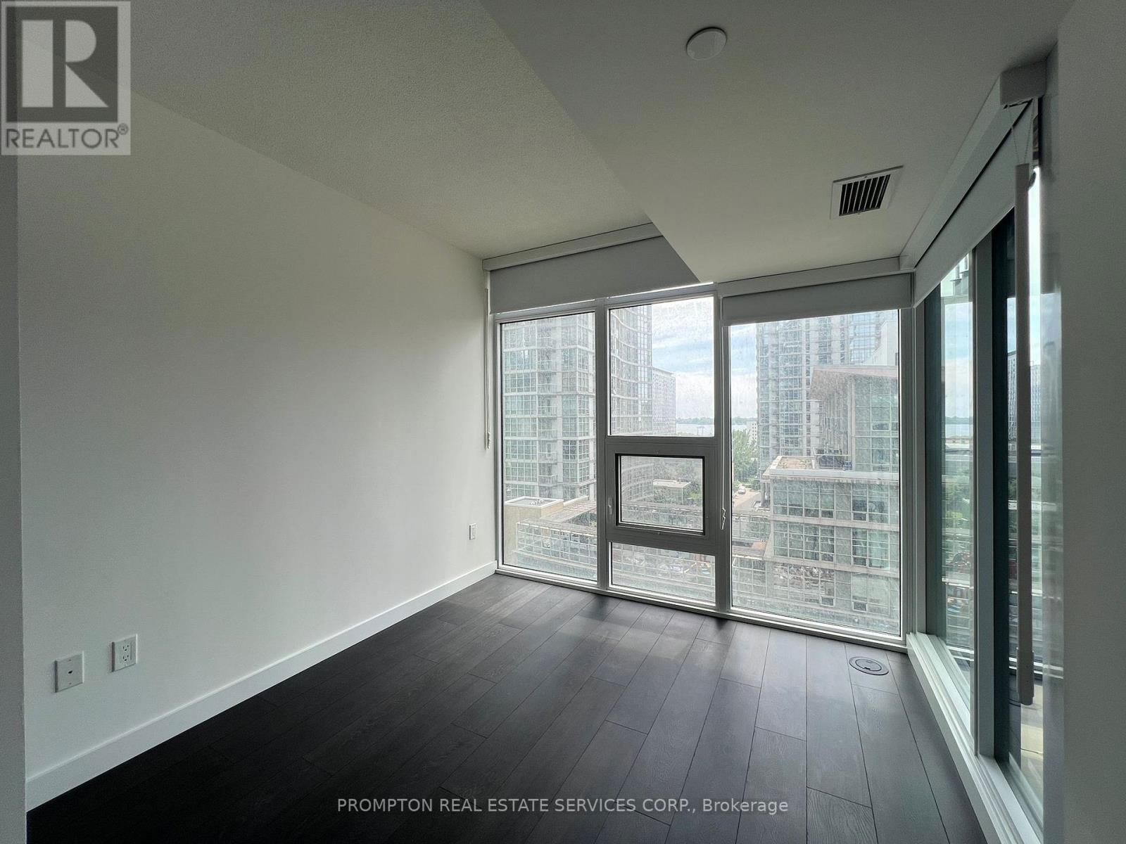 721 - 3 CONCORD CITYPLACE WAY Image 21