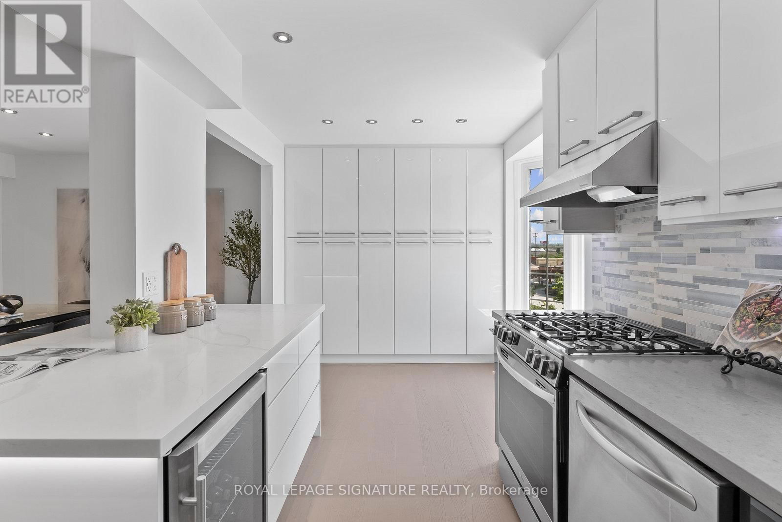 36 FARMSTEAD ROAD Image 18