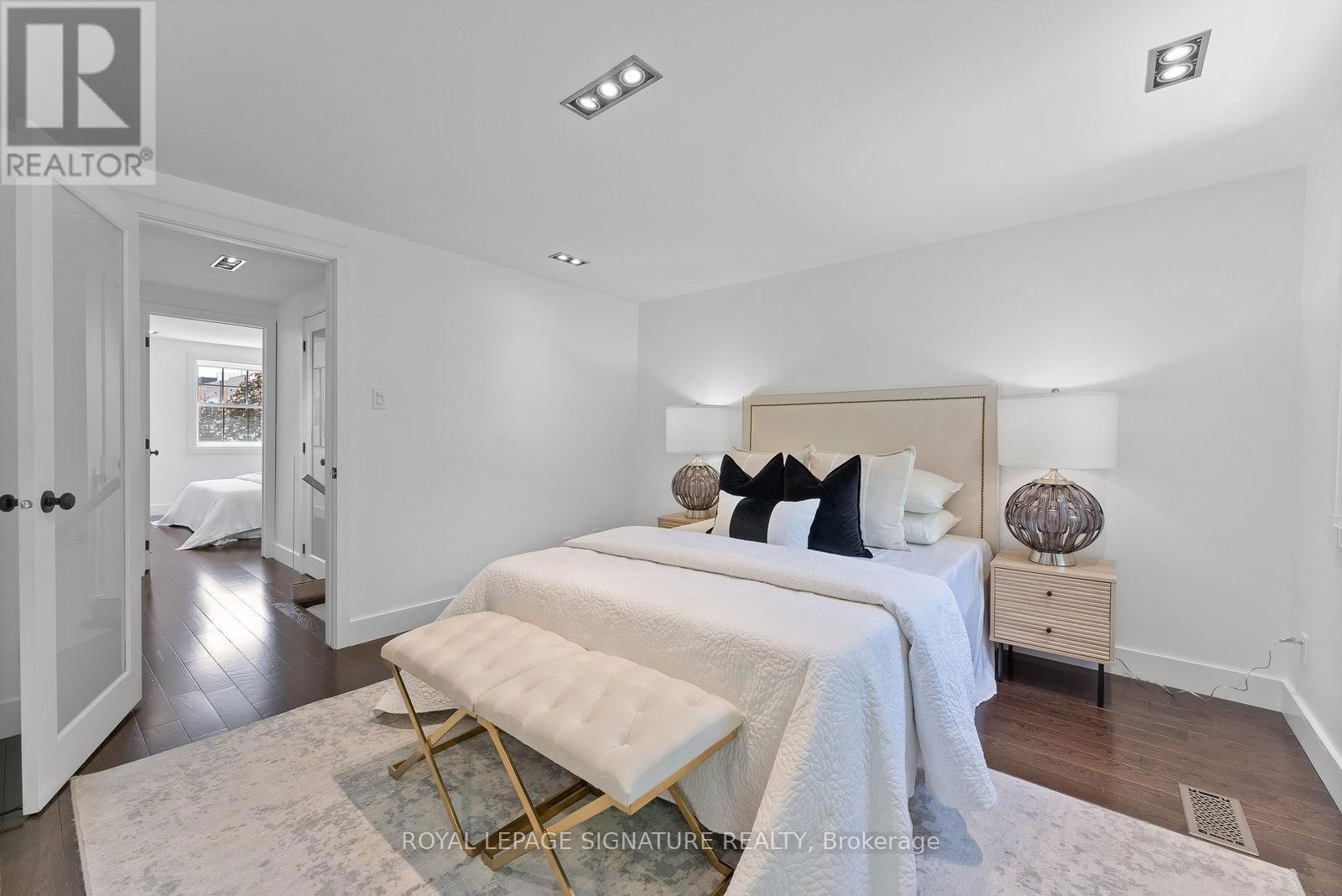 36 FARMSTEAD ROAD Image 23