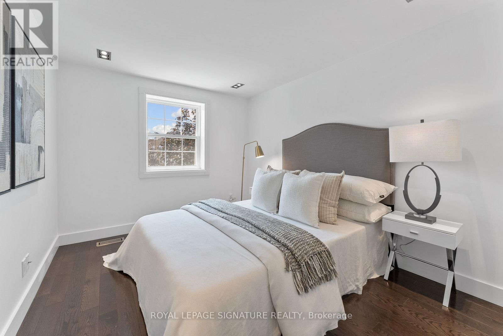 36 FARMSTEAD ROAD Image 28